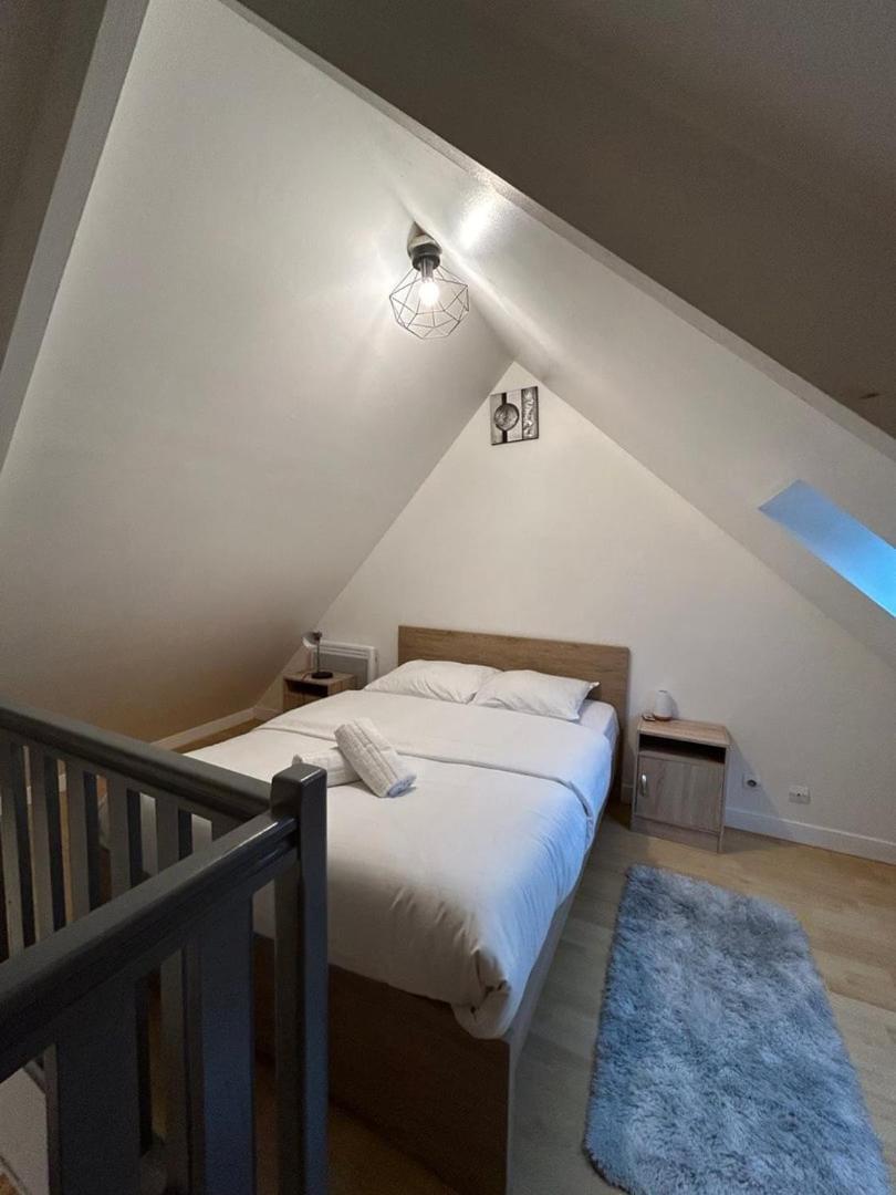シェルブール・アン・コタンタンLa Casa Tres - Cosy In The Very Centre Portアパートメント エクステリア 写真